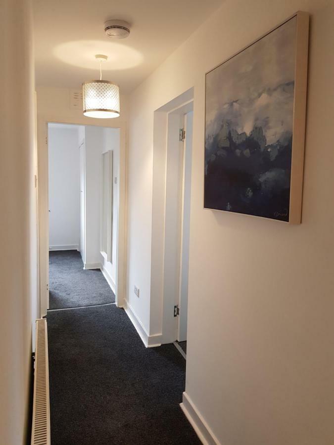 Carnegie Place East Kilbride Eksteriør bilde